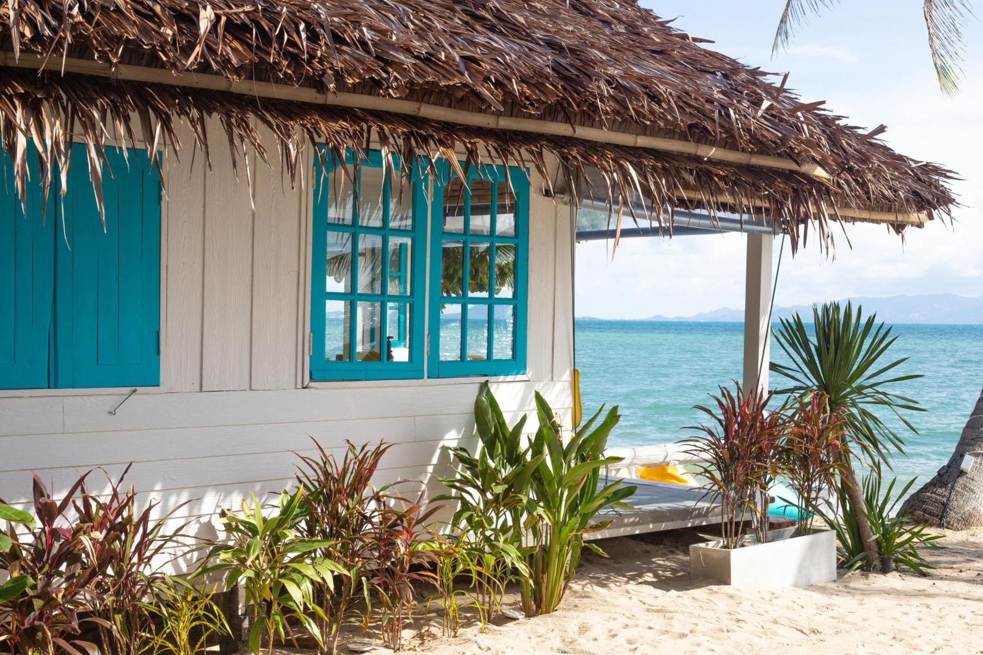 Sand Terrace Beach Bungalows บ้านใต้ ภายนอก รูปภาพ